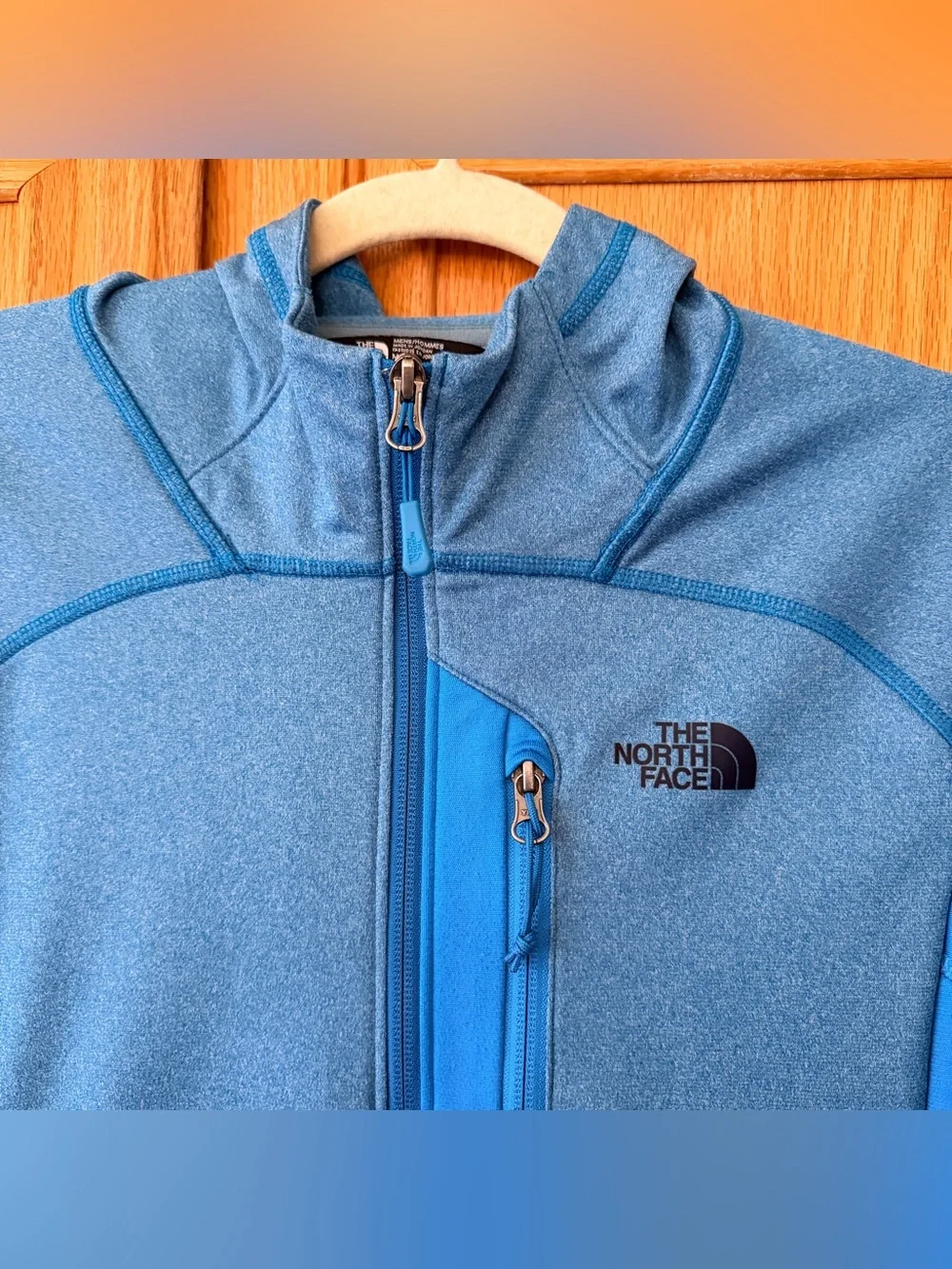 The North Face blue zip up jacket sz M for men